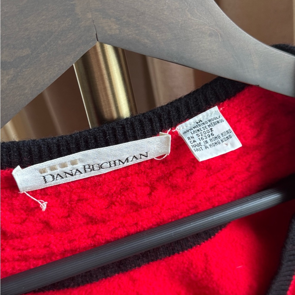 Dana Buchman 100% Merino Wool Vivid Red V-Neck Sweater | Medium - Picture 2 of 4